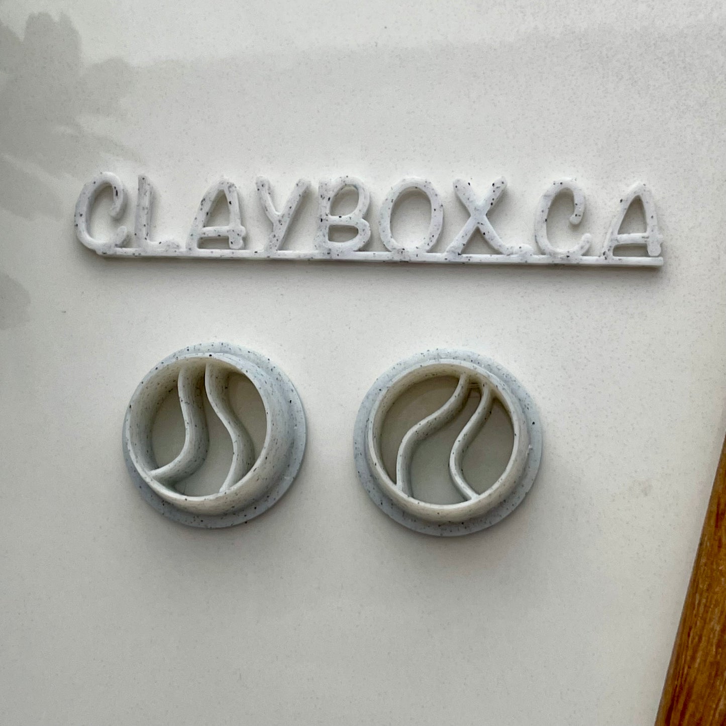 Fluid circle cutter pair