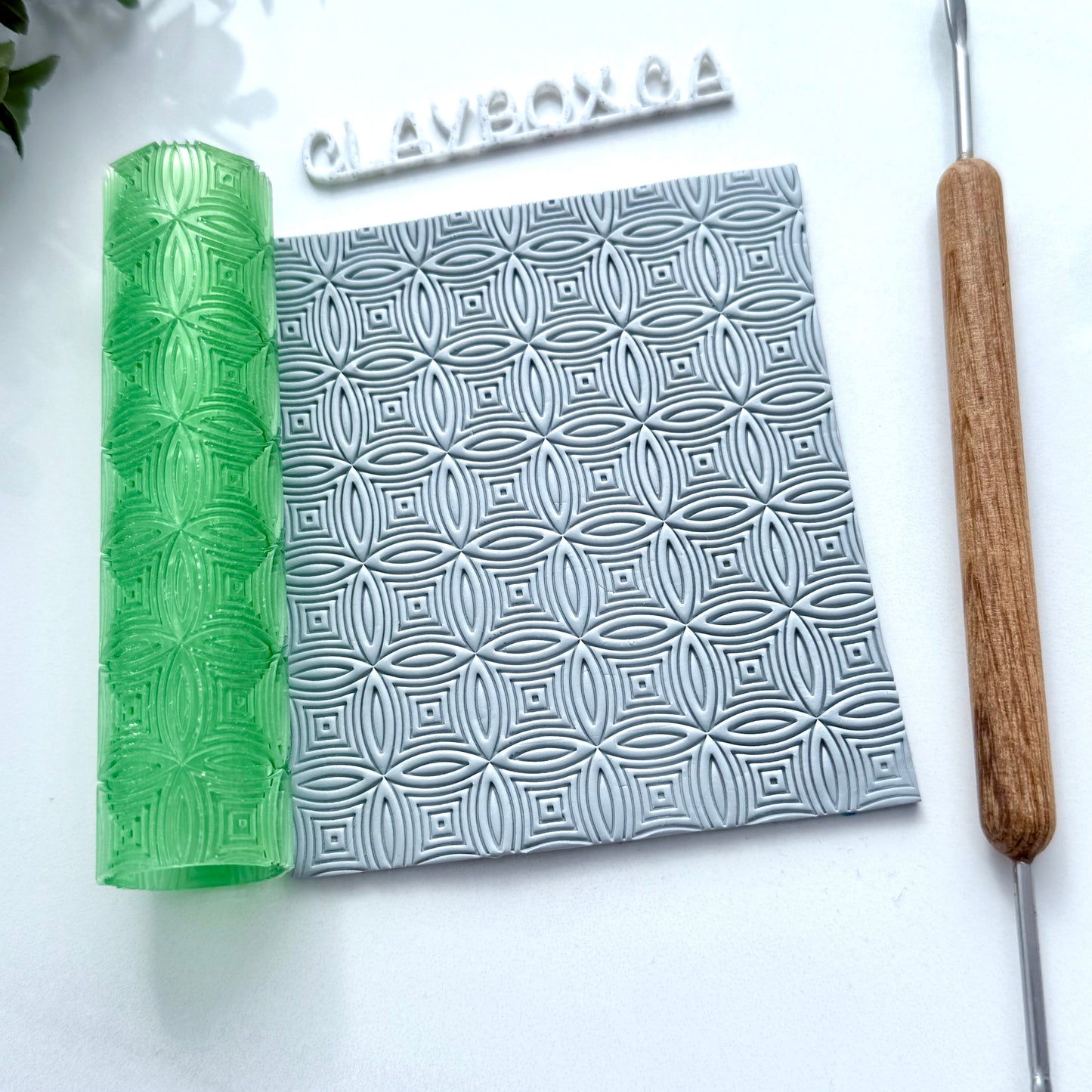 Kaleidoscope Texture Roller for Polymer Clay – 4 Inch Embossing Roller, Geometric Pattern, Clay Tool