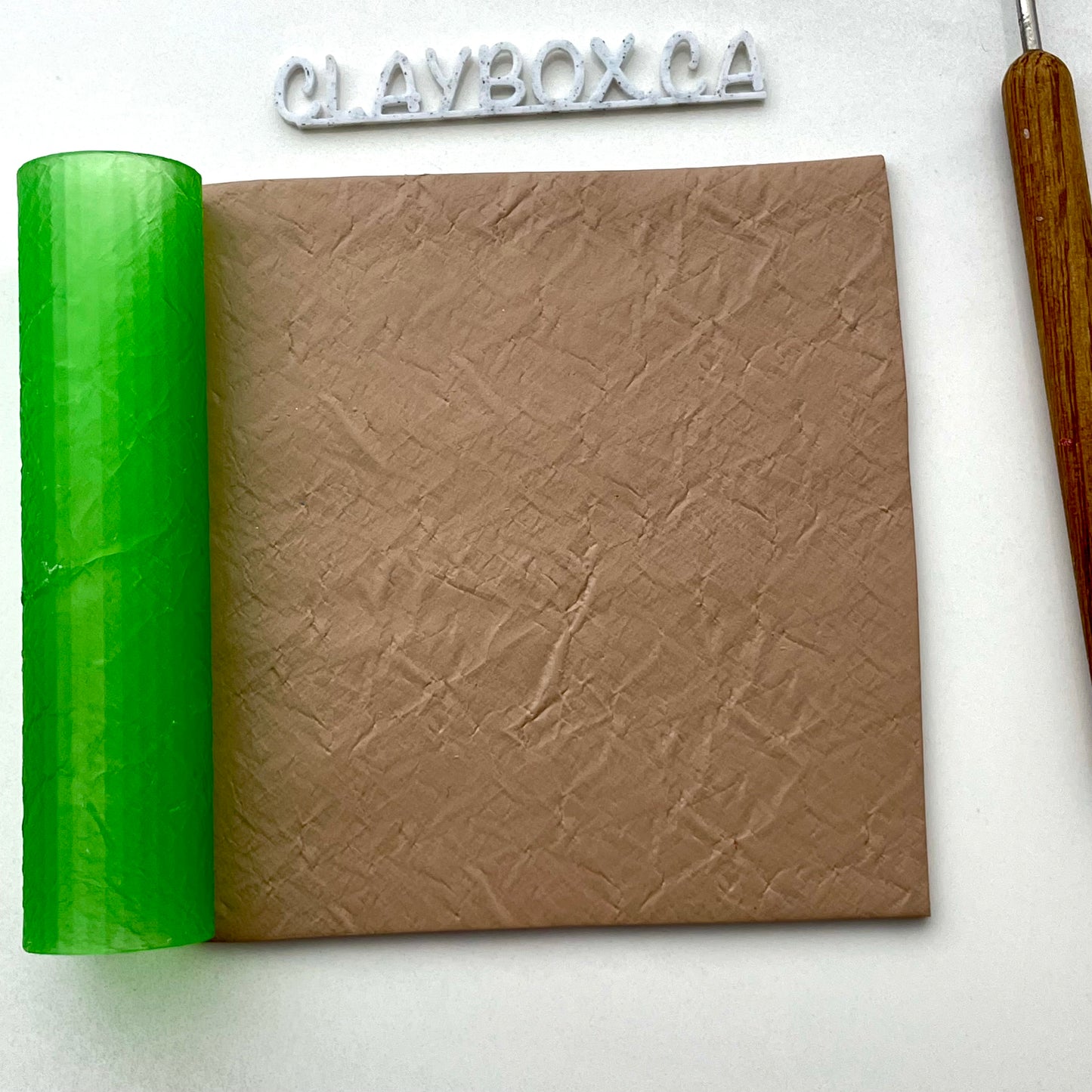 Crumpled paper roller