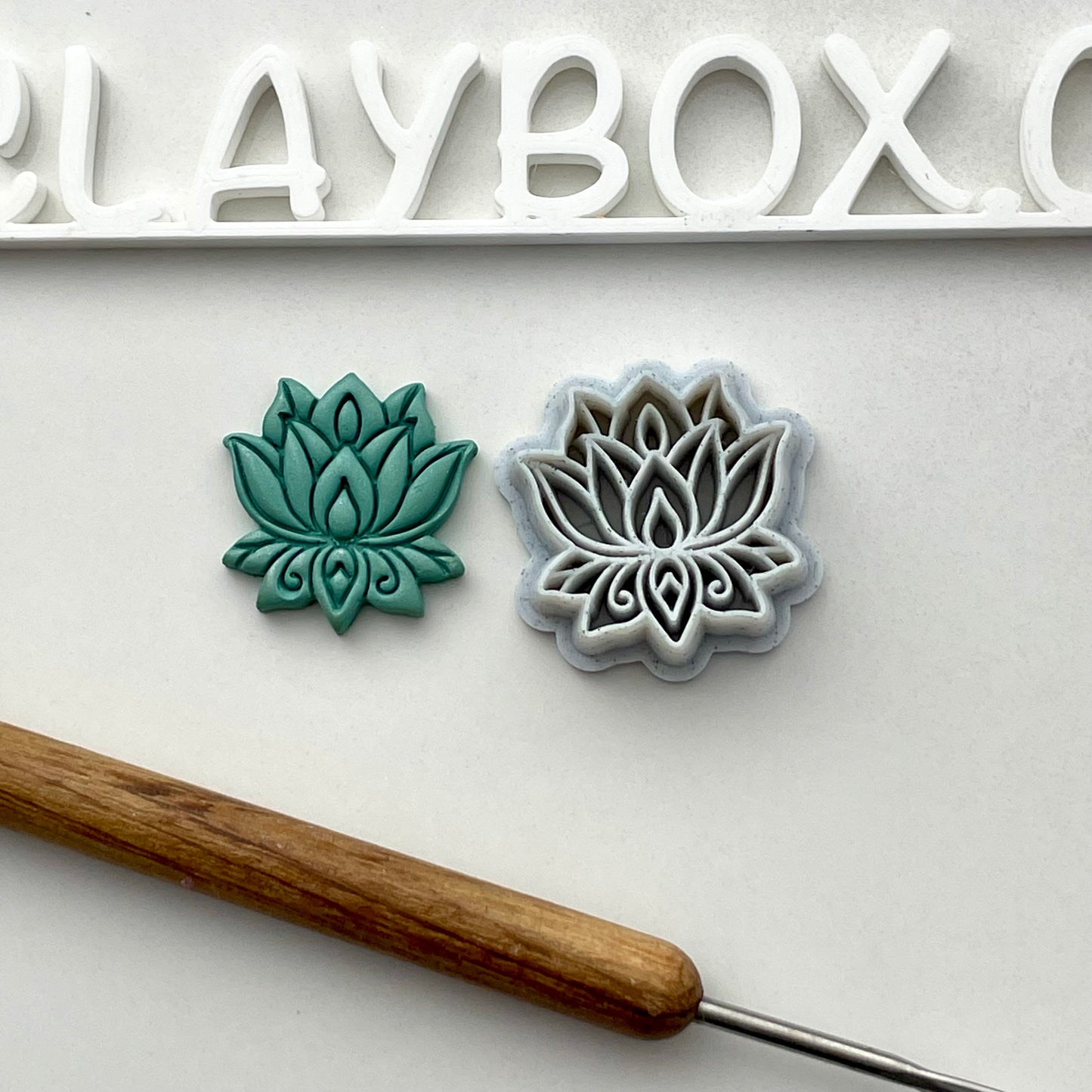 Lotus combined stamp/cutter