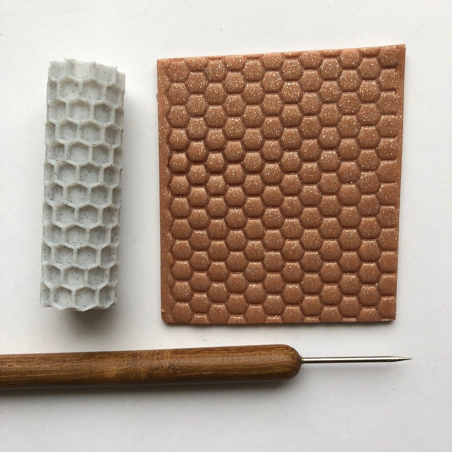 Honeycomb Roller – Hexagon Texture Roller for Polymer Clay – 3D Printed Clay Tool