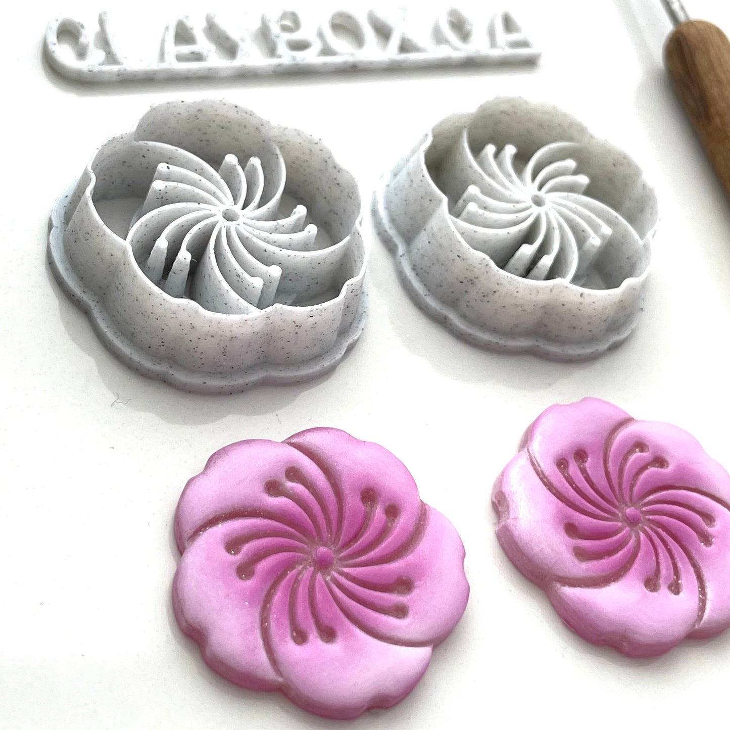 Cherry blossom cutter pair