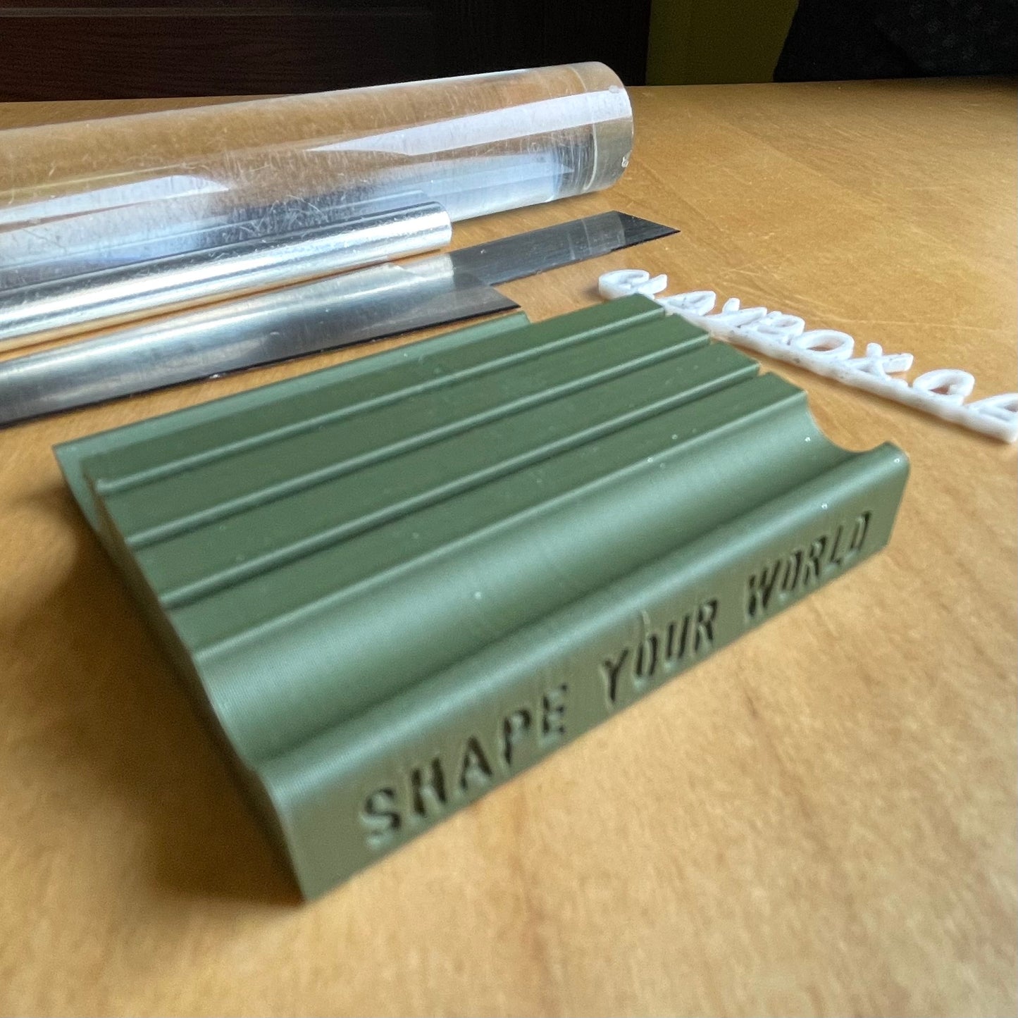 Polymer Clay Blade Holder – Tool Organizer for Roller, Blades & Knife