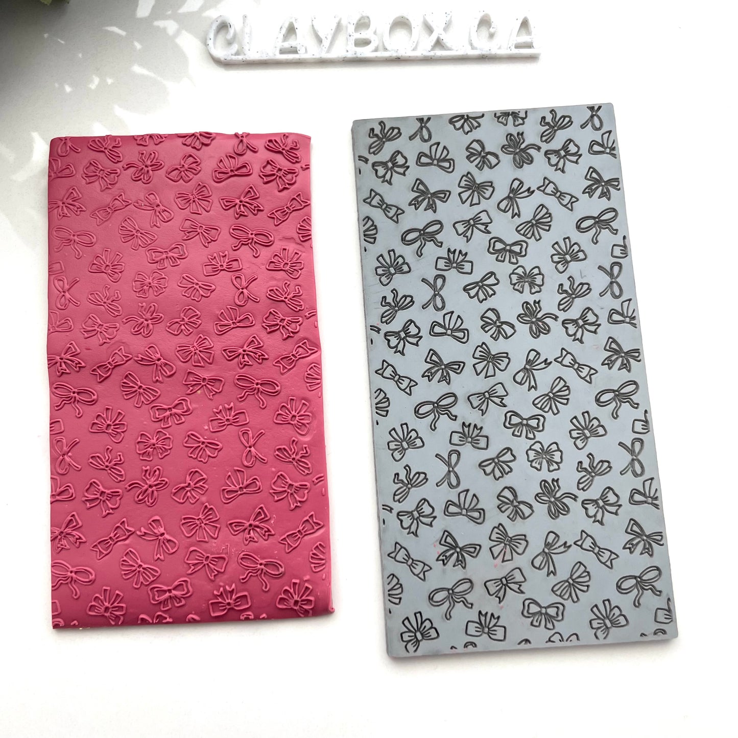 Ribbons and bows texture mat