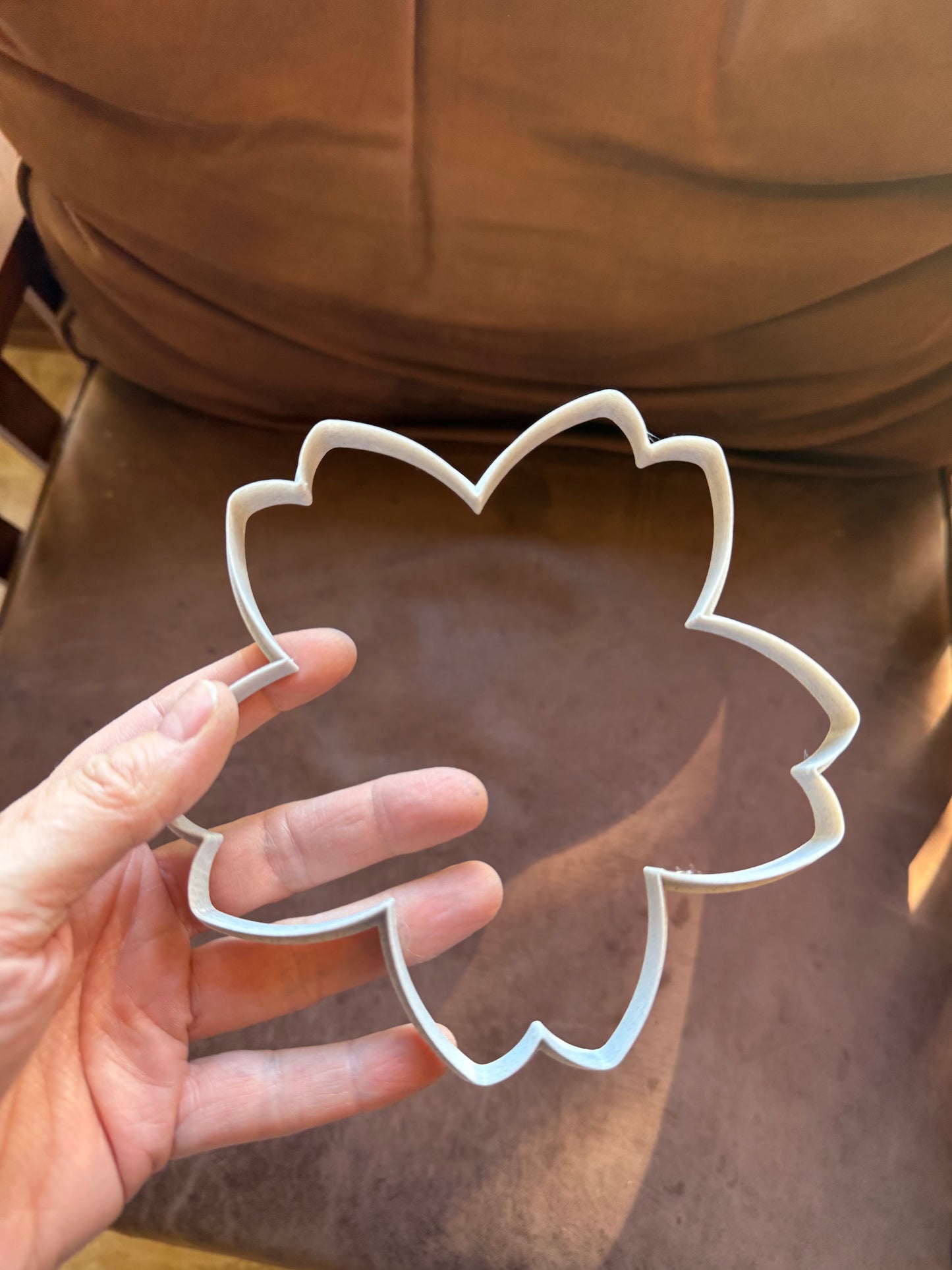 Destash of large cutters