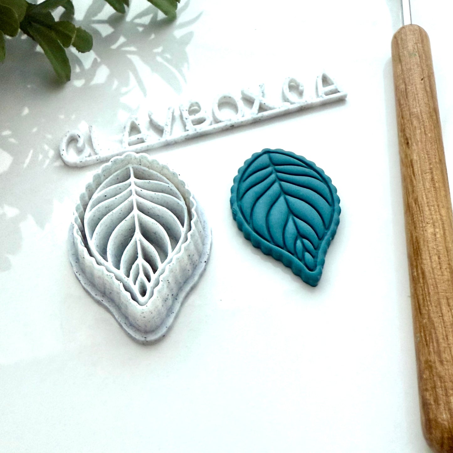 Scalloped Leaf Polymer Clay Cutter - Botanical Leaf Cutter - Leaf Earring Cutter