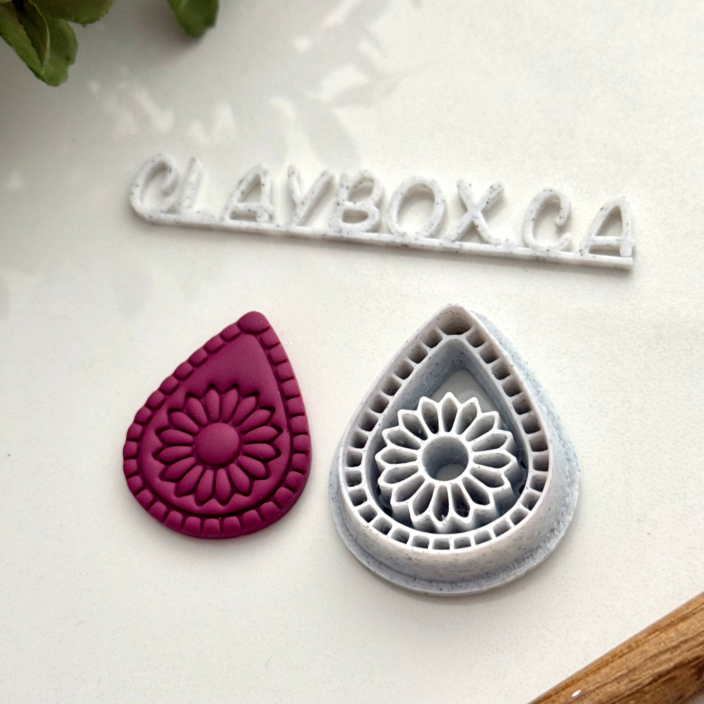 Daisy Drop Stamp/Cutter | Polymer Clay Tool | Floral Teardrop Cutter for Clay Jewelry