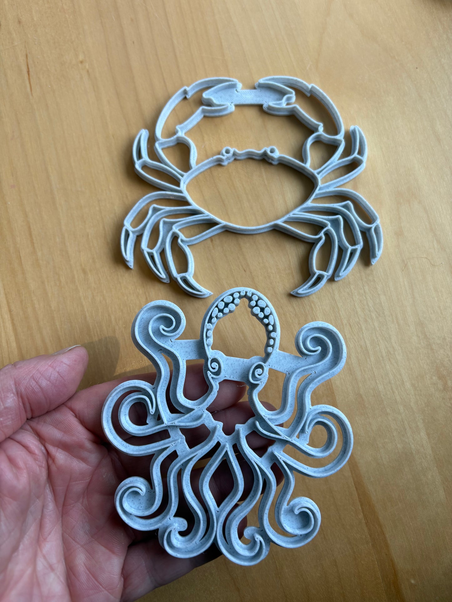 Destash of large cutters