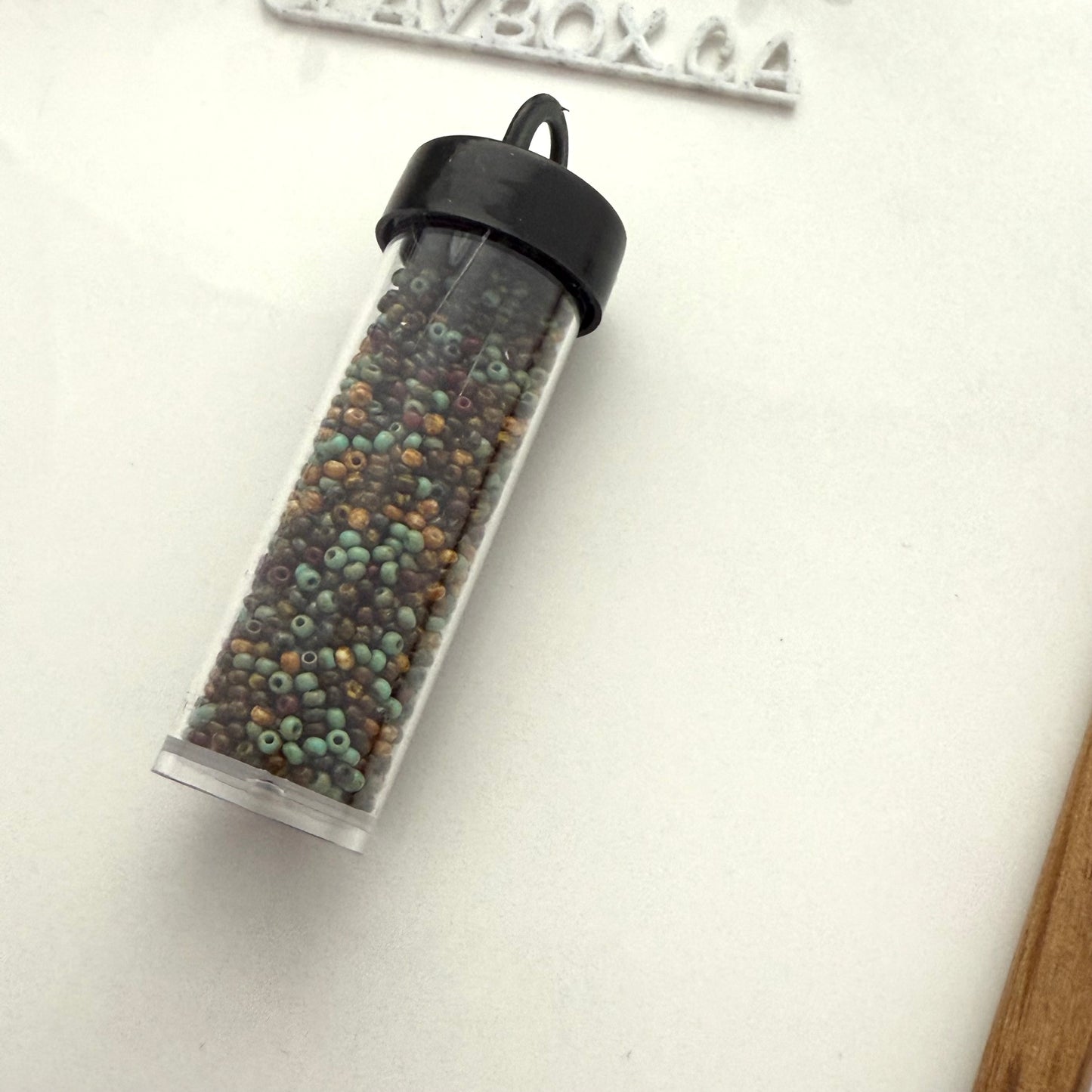 Czech 11/0 Seed Beads – Opaque Travertine Mix – Neutral Earthy Tones – 20g Vial