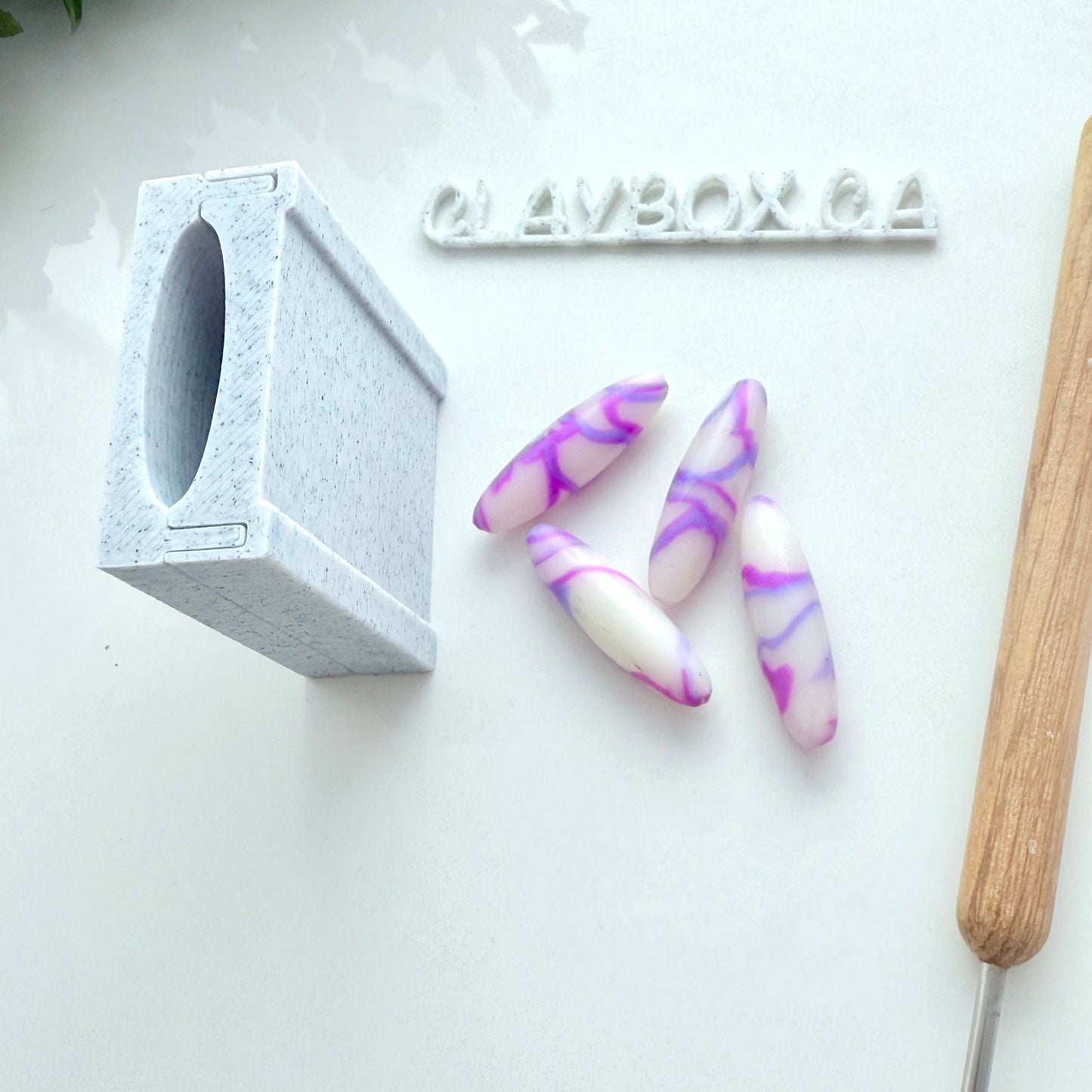 Slim Oval Bead Roller – Polymer Clay Bead Making Tool