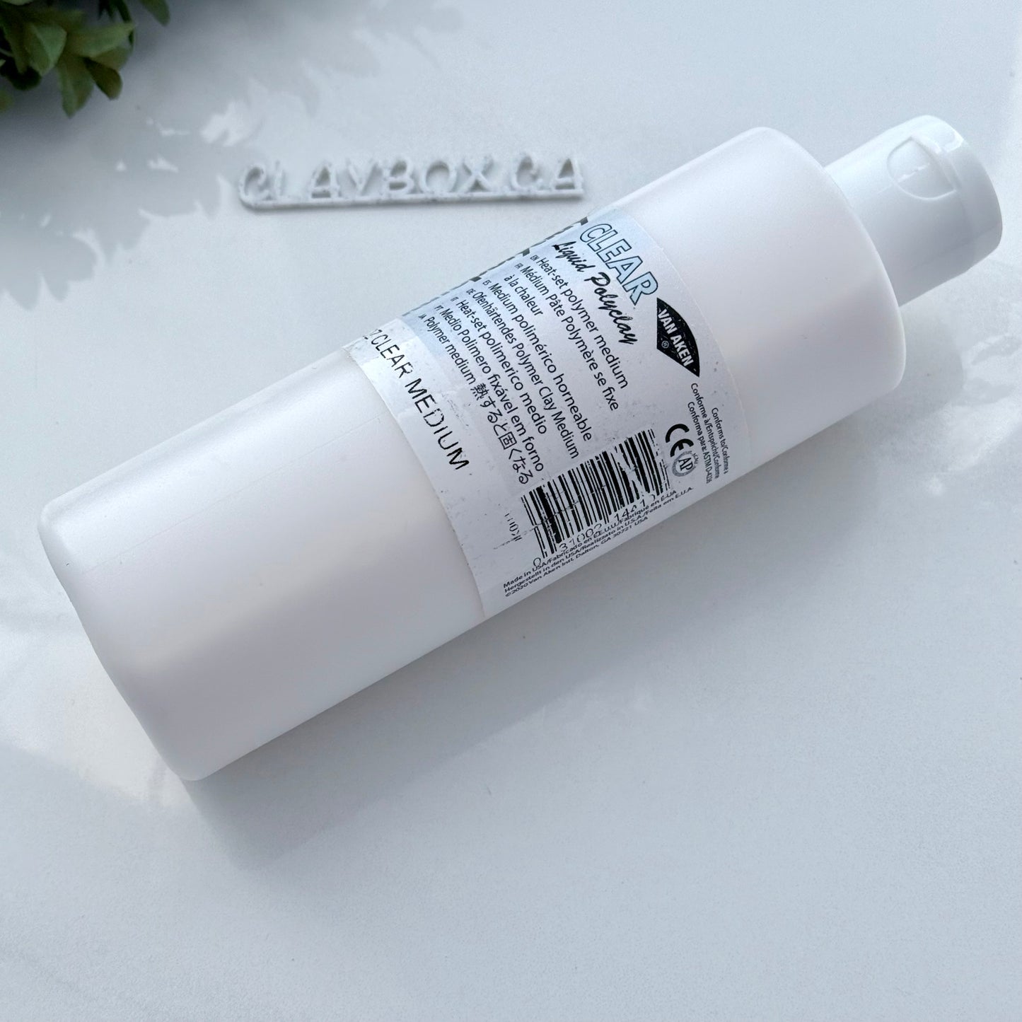 Kato Liquid Polyclay – 8oz Clear Medium