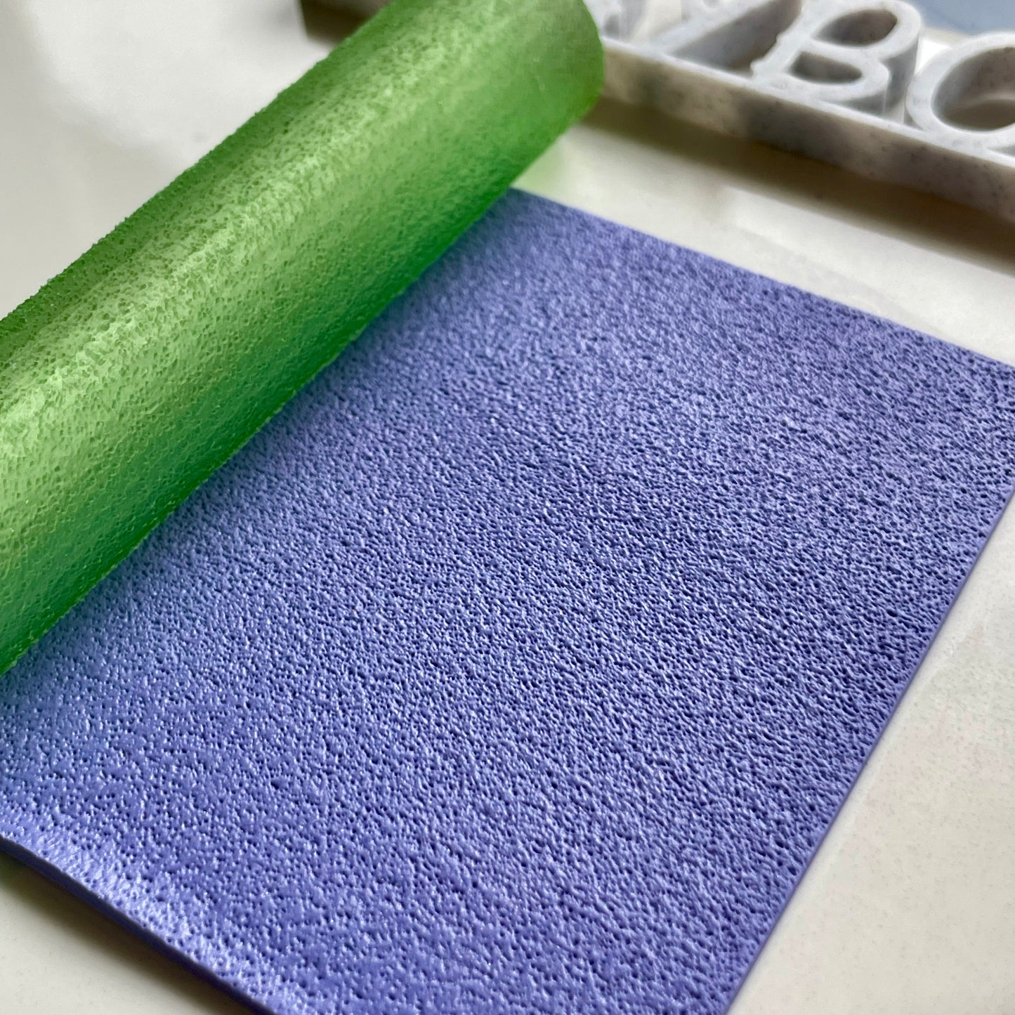 Sandpaper roller - fine texture