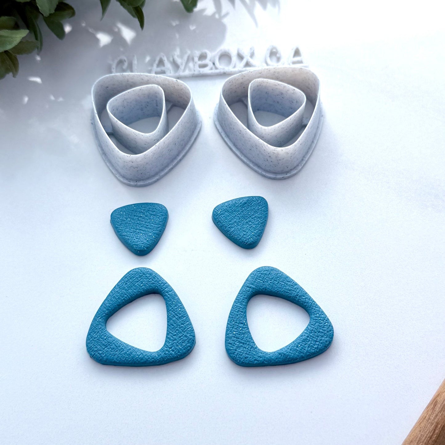 Twisted Triangle Donut Cutter Pair – Polymer Clay Jewelry Tools