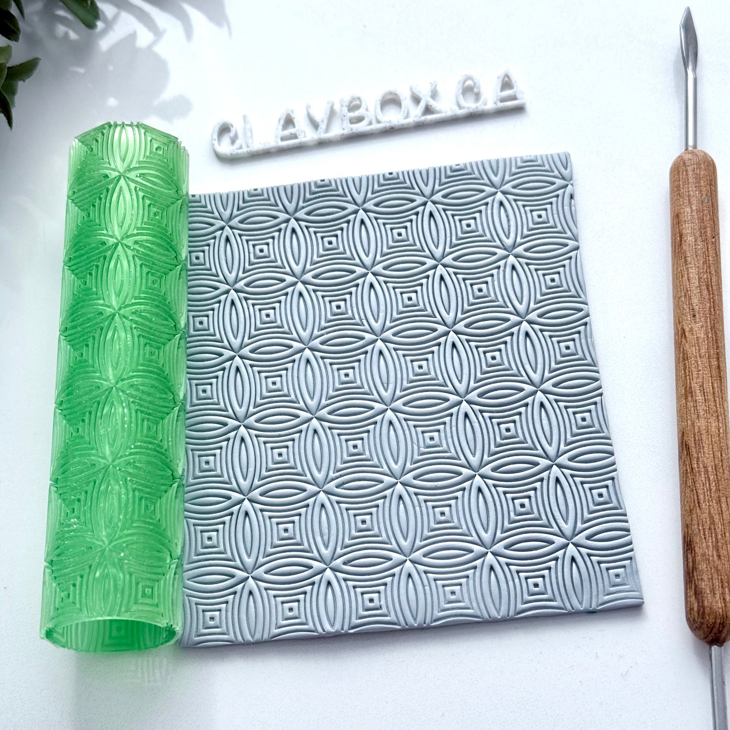 Kaleidoscope Texture Roller for Polymer Clay – 4 Inch Embossing Roller, Geometric Pattern, Clay Tool
