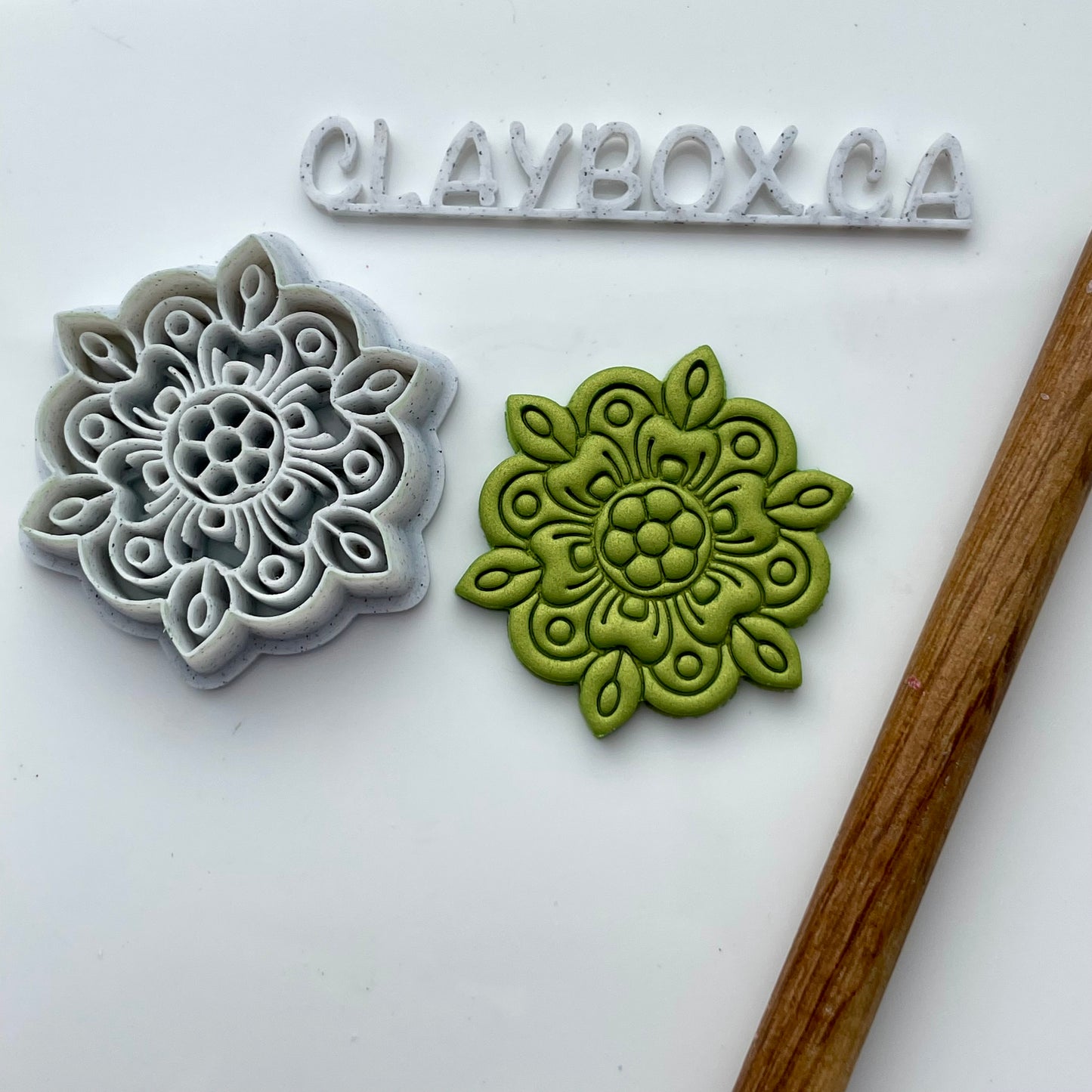 Henna mandala combined stamp/cutter