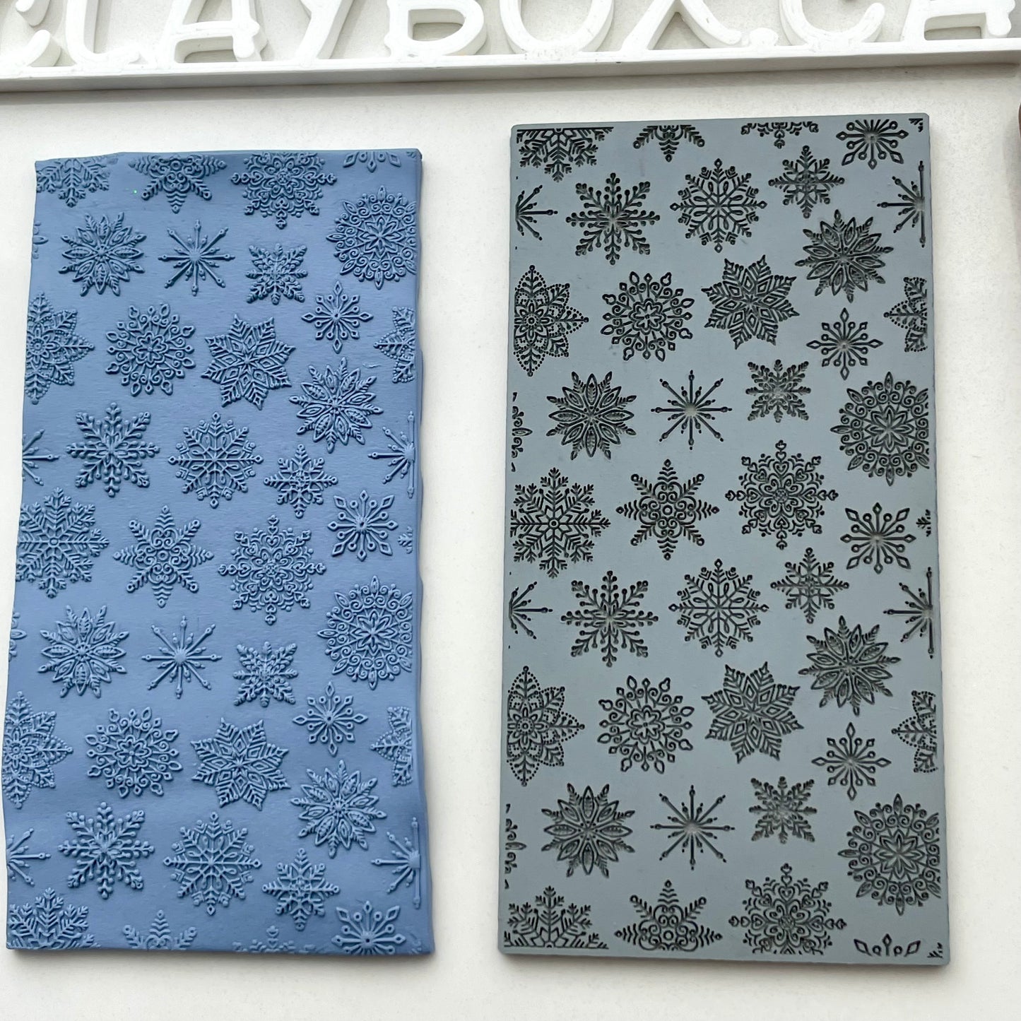 Snowflakes texture mat
