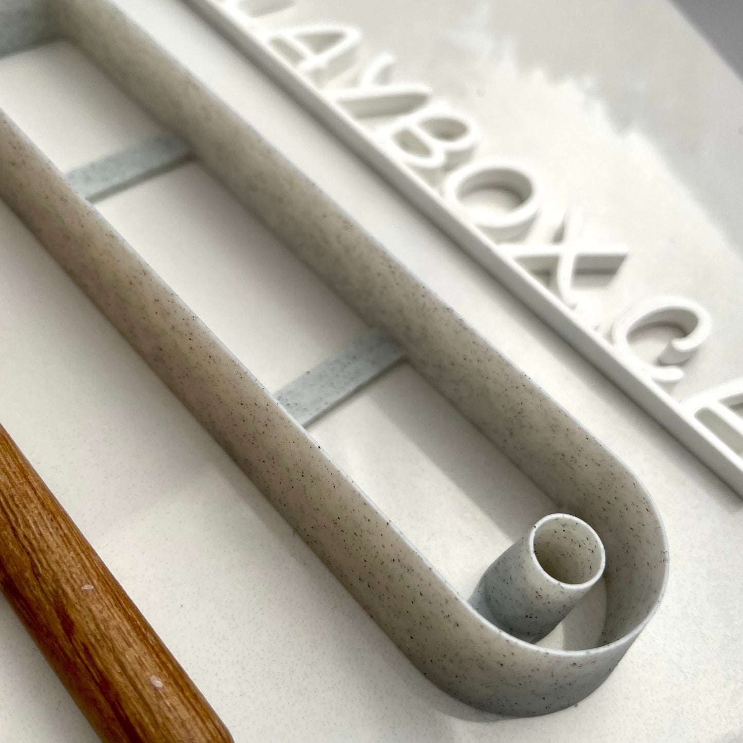 Bookmark cutter (round top)