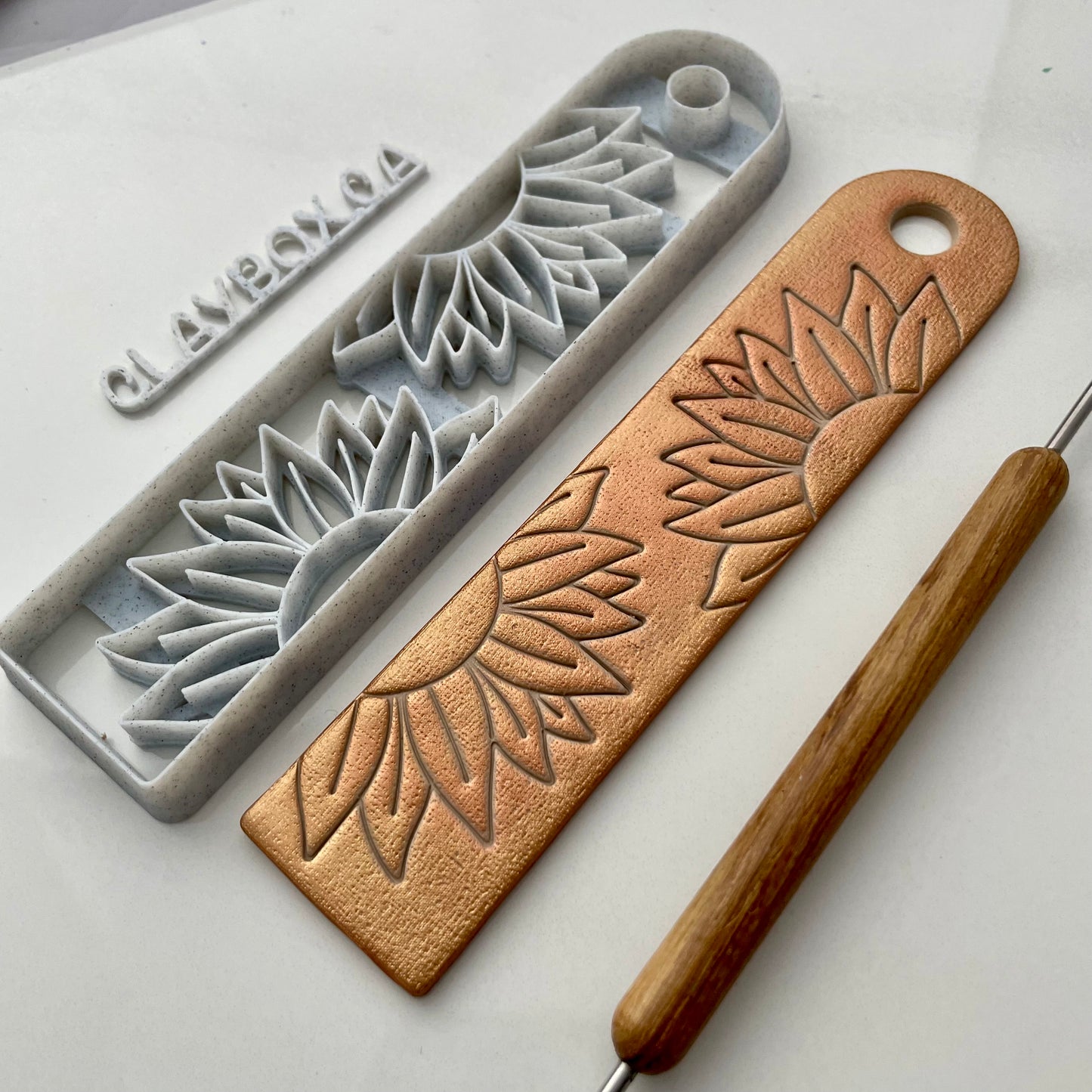 Sunflowers bookmark cutter