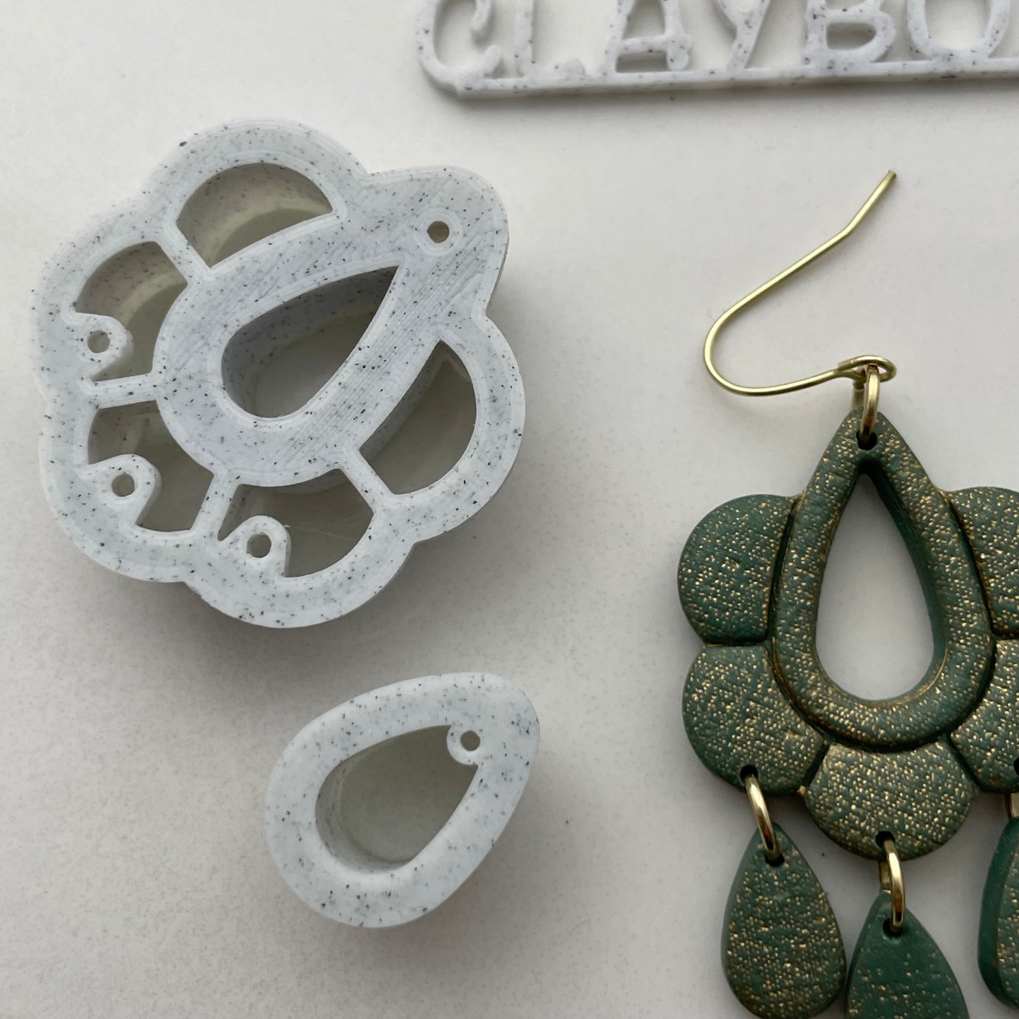 Teardrop daisy dangle cutter set - two pieces