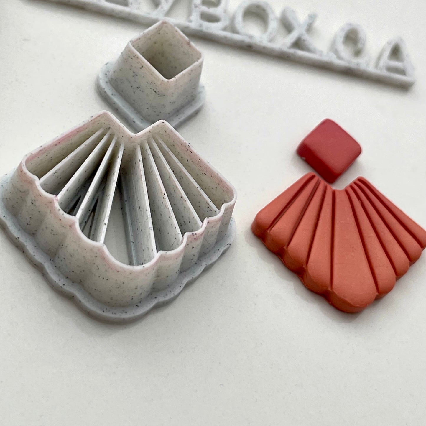 Scalloped square dangle cutter set - two pieces