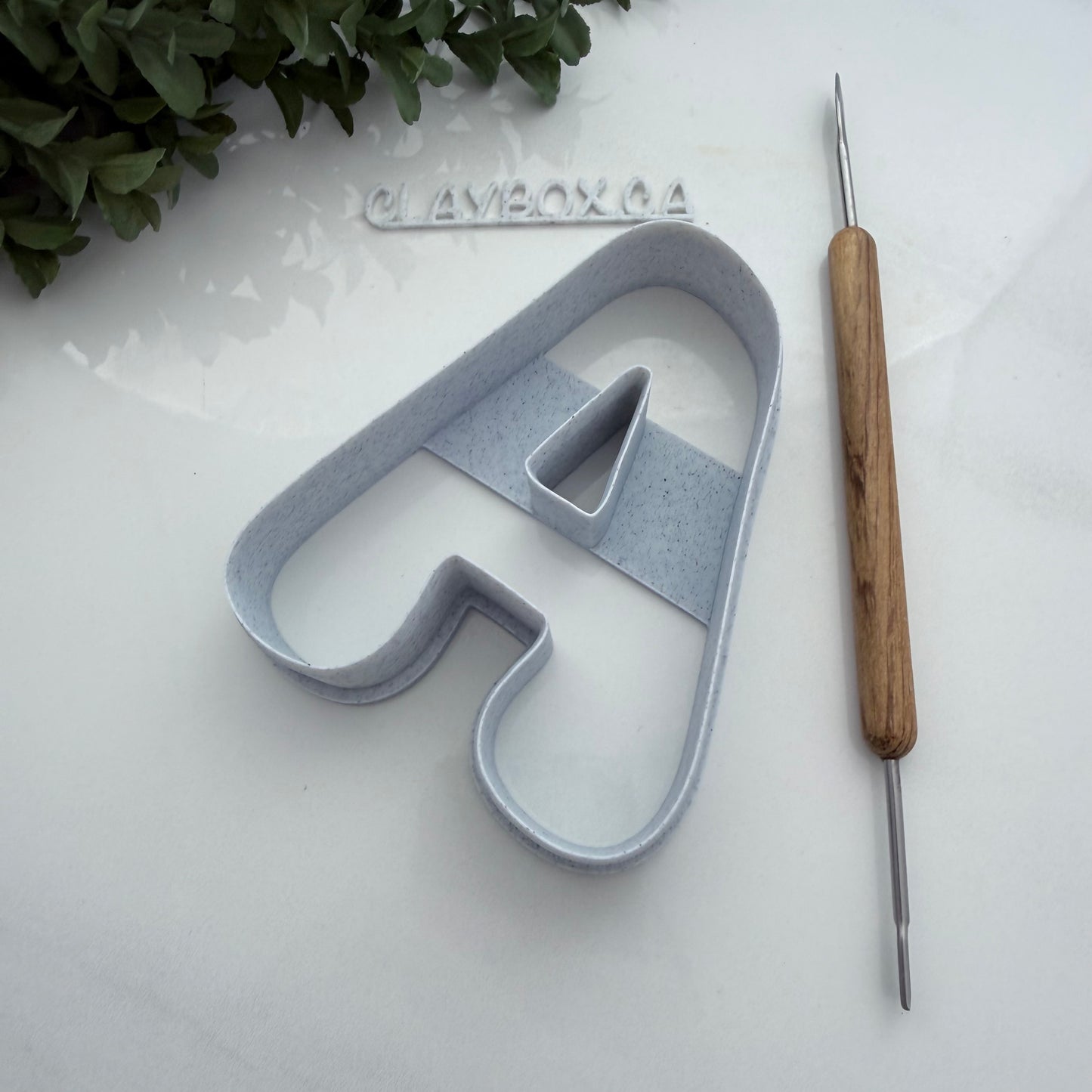 Destash of large cutters