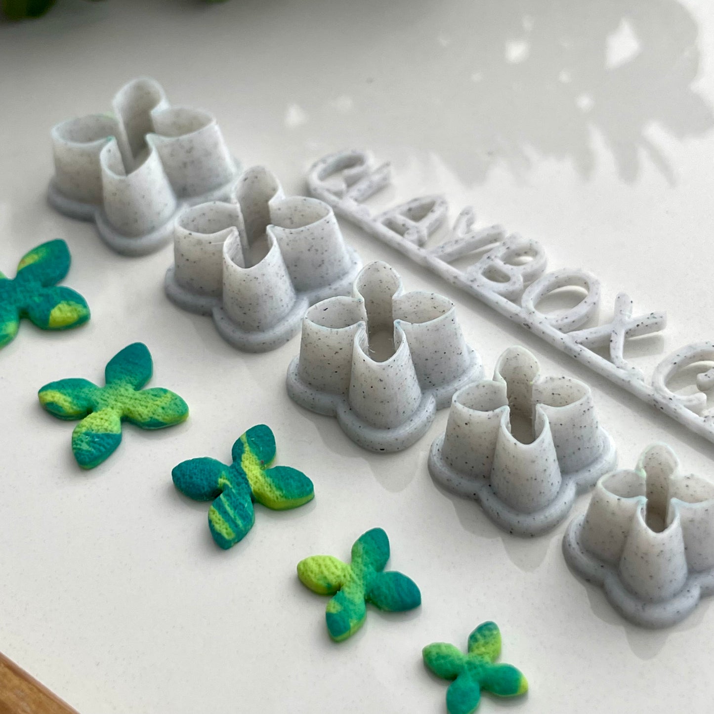 Lilac flower cutter set