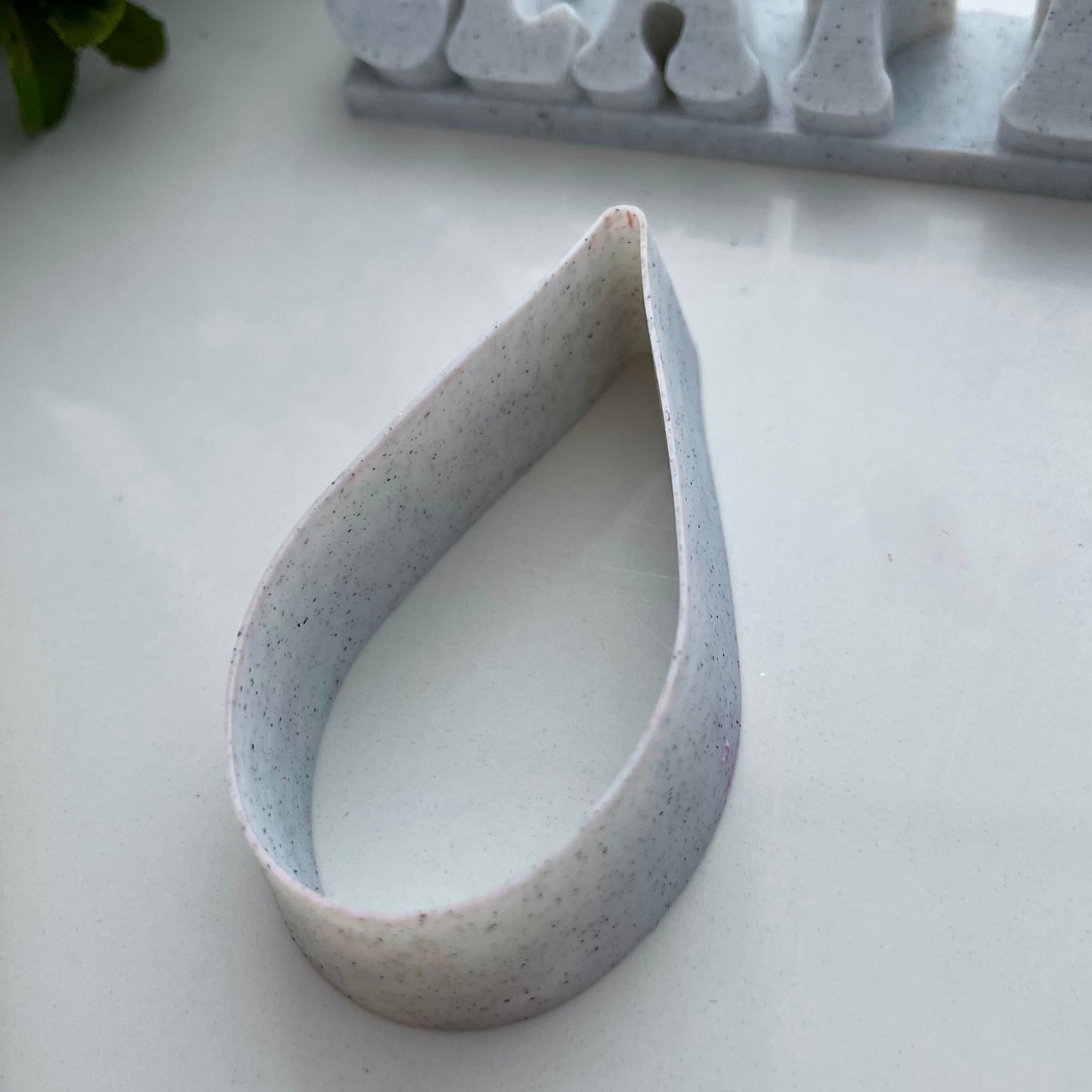 Large daisy petal cutter