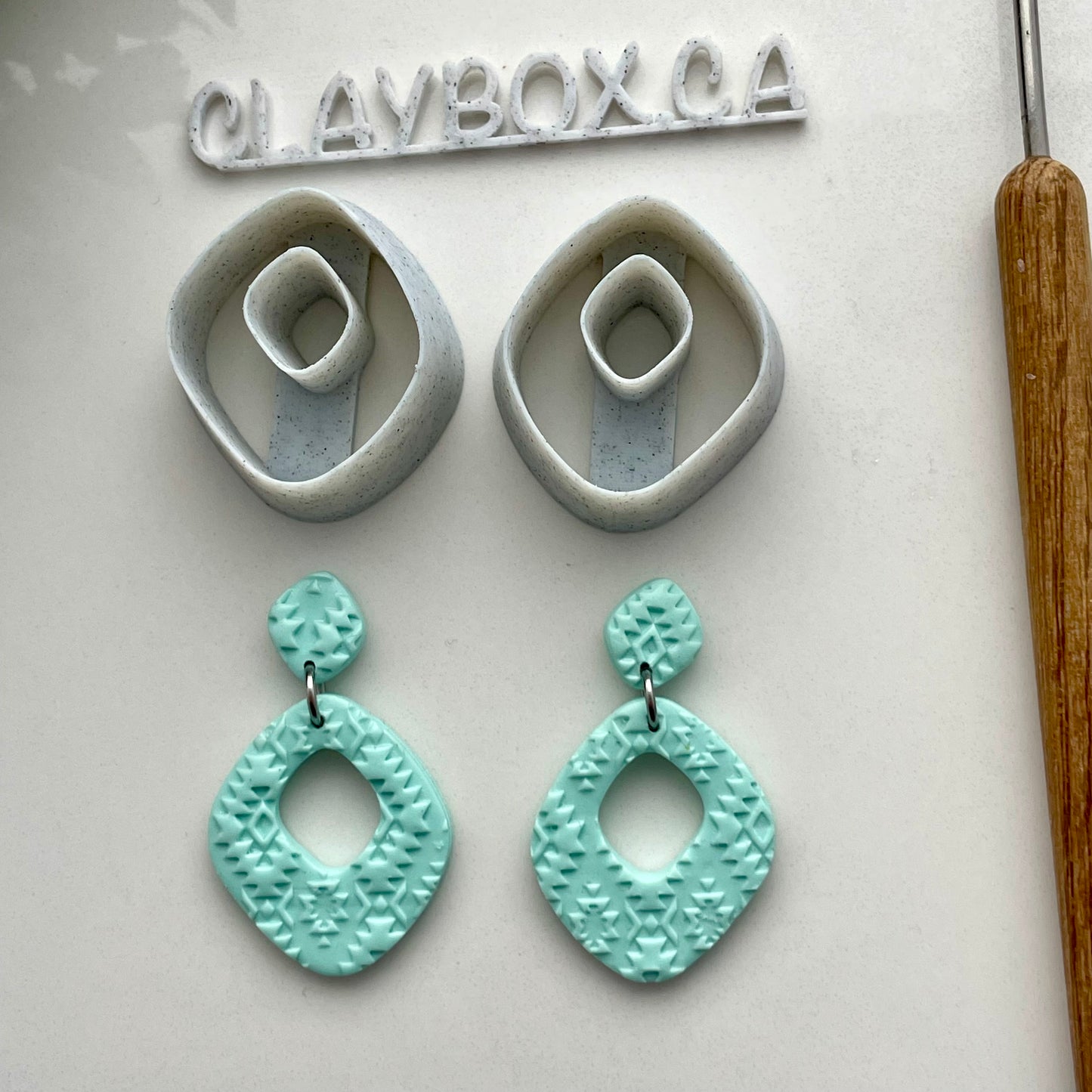 Organic diamond donut cutter pair