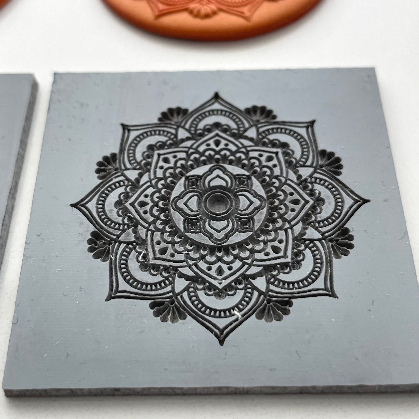 Mandala texture mat pair