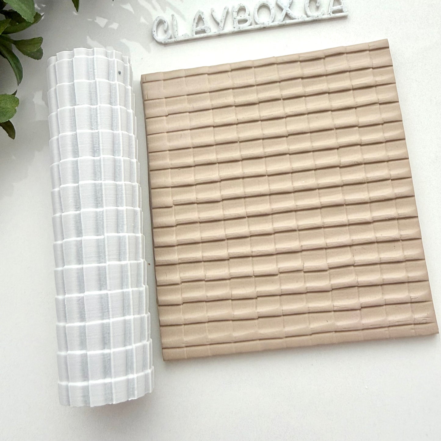 Roof Tile Texture Roller – Roof Shingles Pattern – Polymer Clay Texture Tool – Pottery Texture Roller – 4” Clay Roller