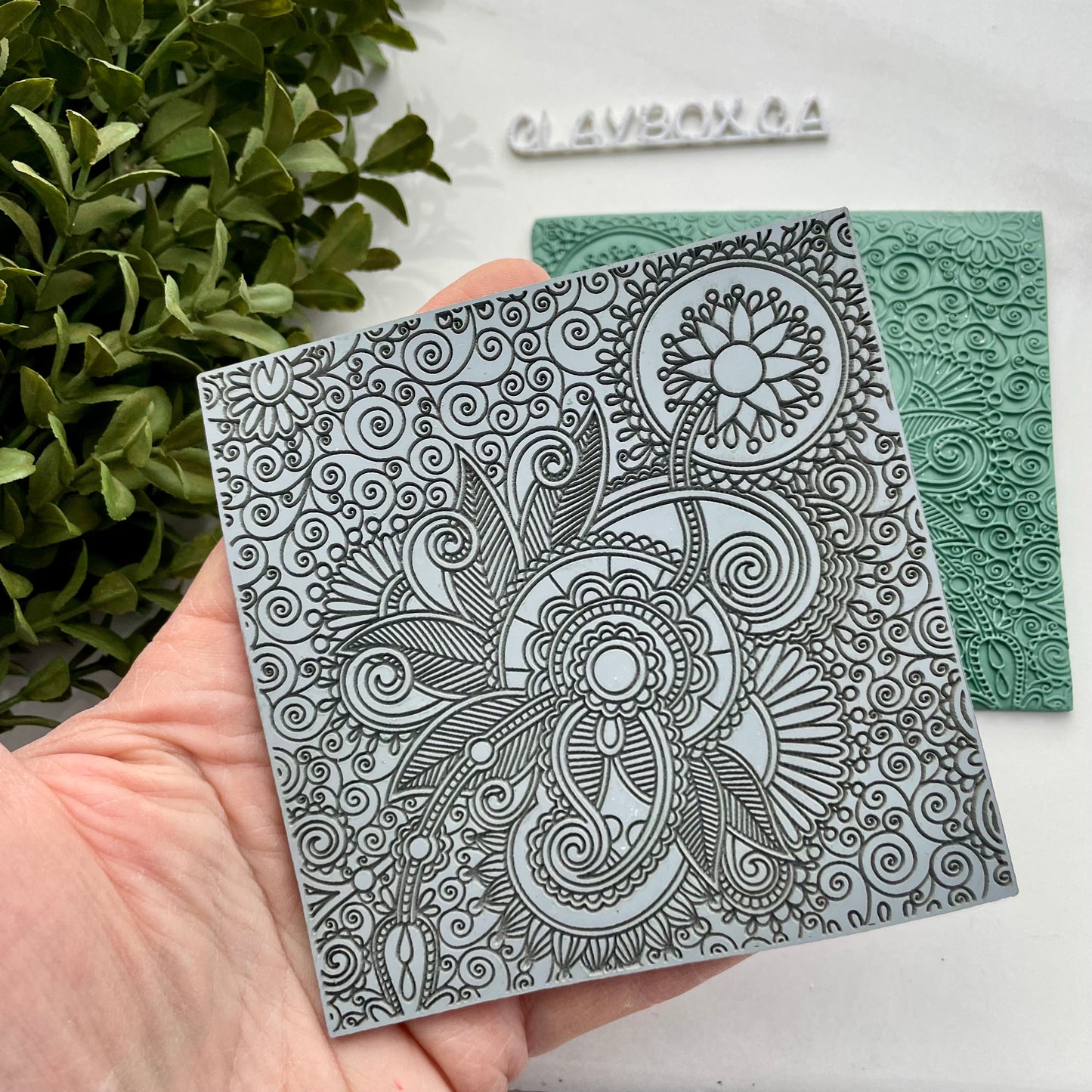 Large paisley swirls texture mat