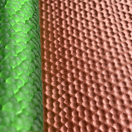 Hammered texture roller