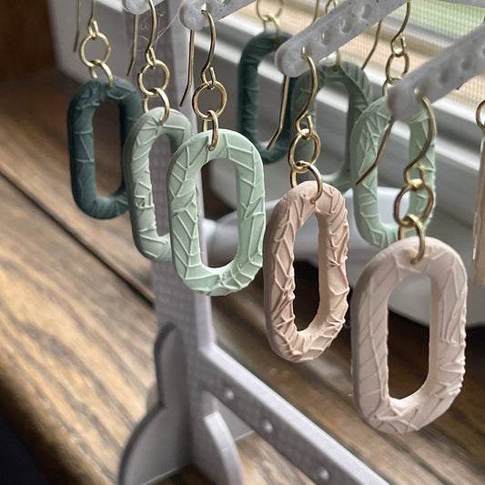 Capsule donut cutter