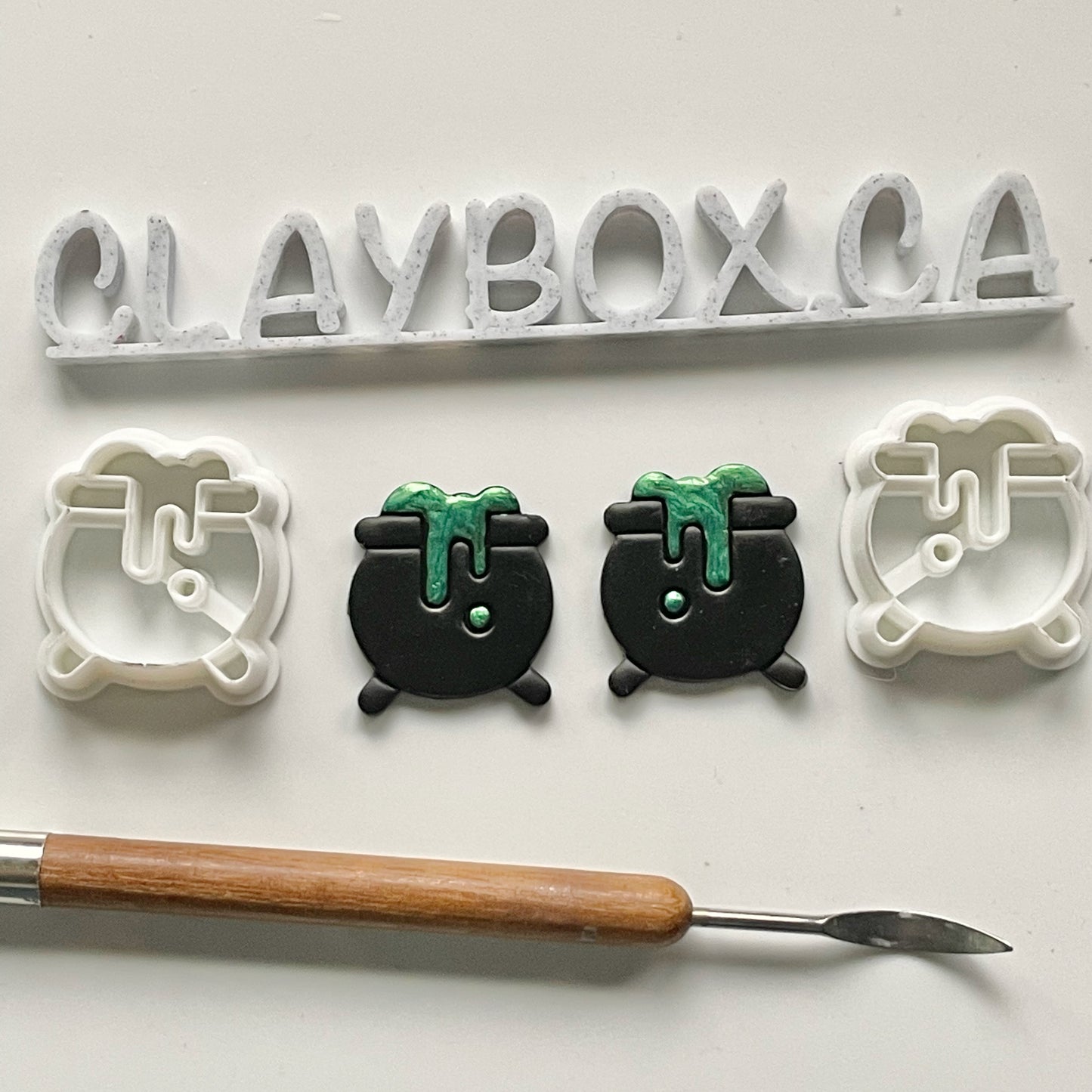 Cauldron combined stamp/cutter pair