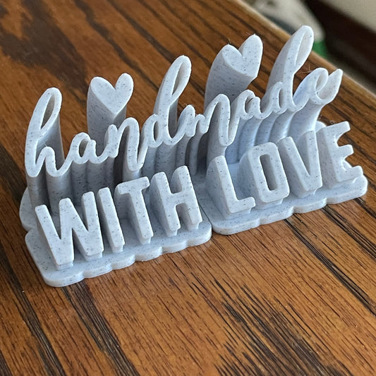 Handmade with love - sweeping text display
